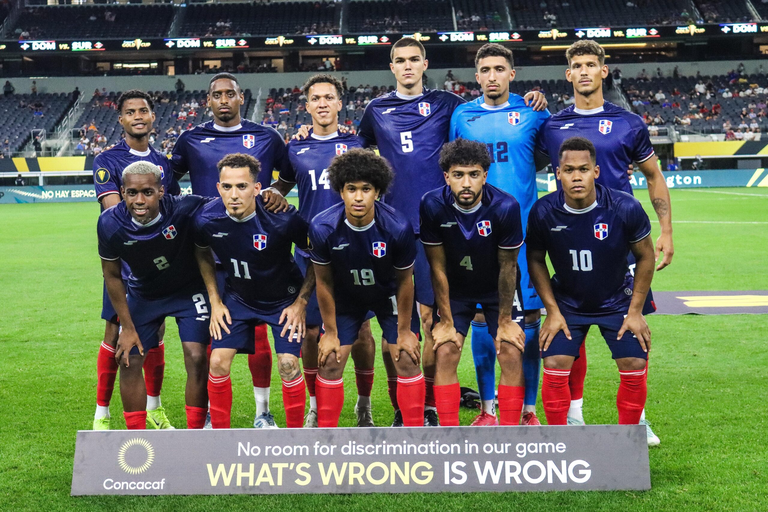 República Dominicana cierra su debut en Copa Oro con histórico empate ante Surinam