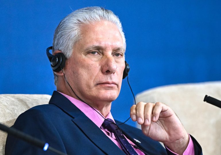 Cuba suprime límite de edad para ser presidente del país