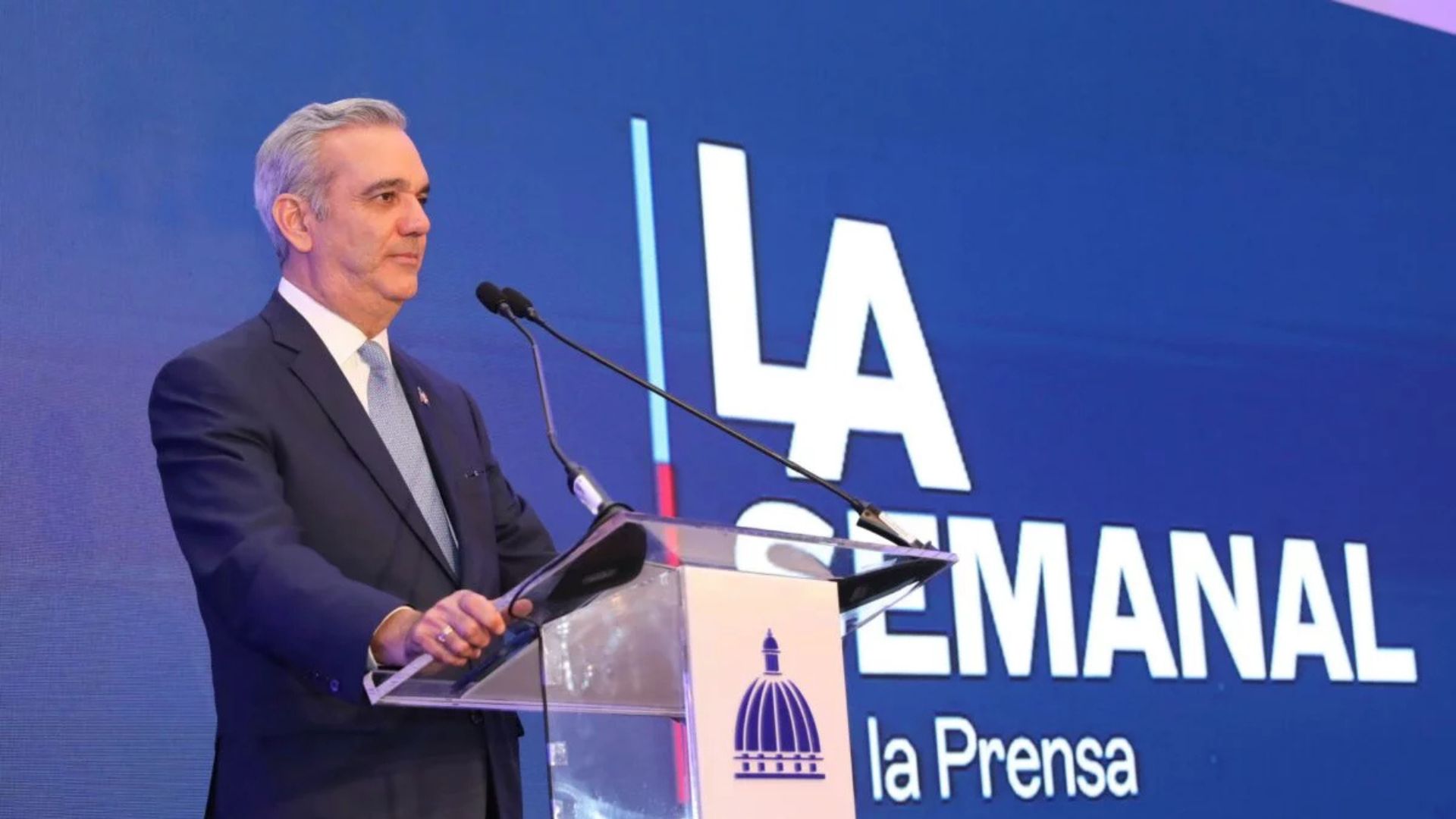 Abinader confía en fin de apagones por alta demanda en 2026