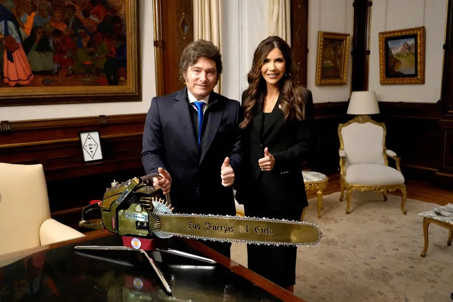 Gobiernos de Milei y Trump negocian exención de visas para argentinos