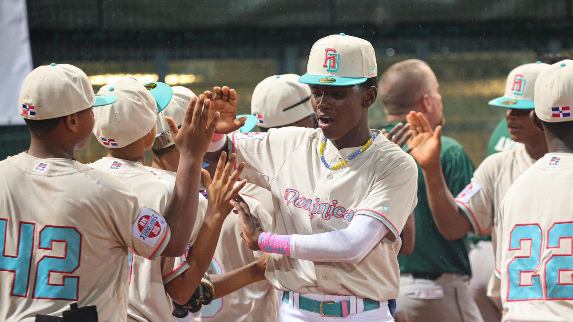 Dominicana gana 25 a 0 y con juego sin hits lanzado a Sudáfrica