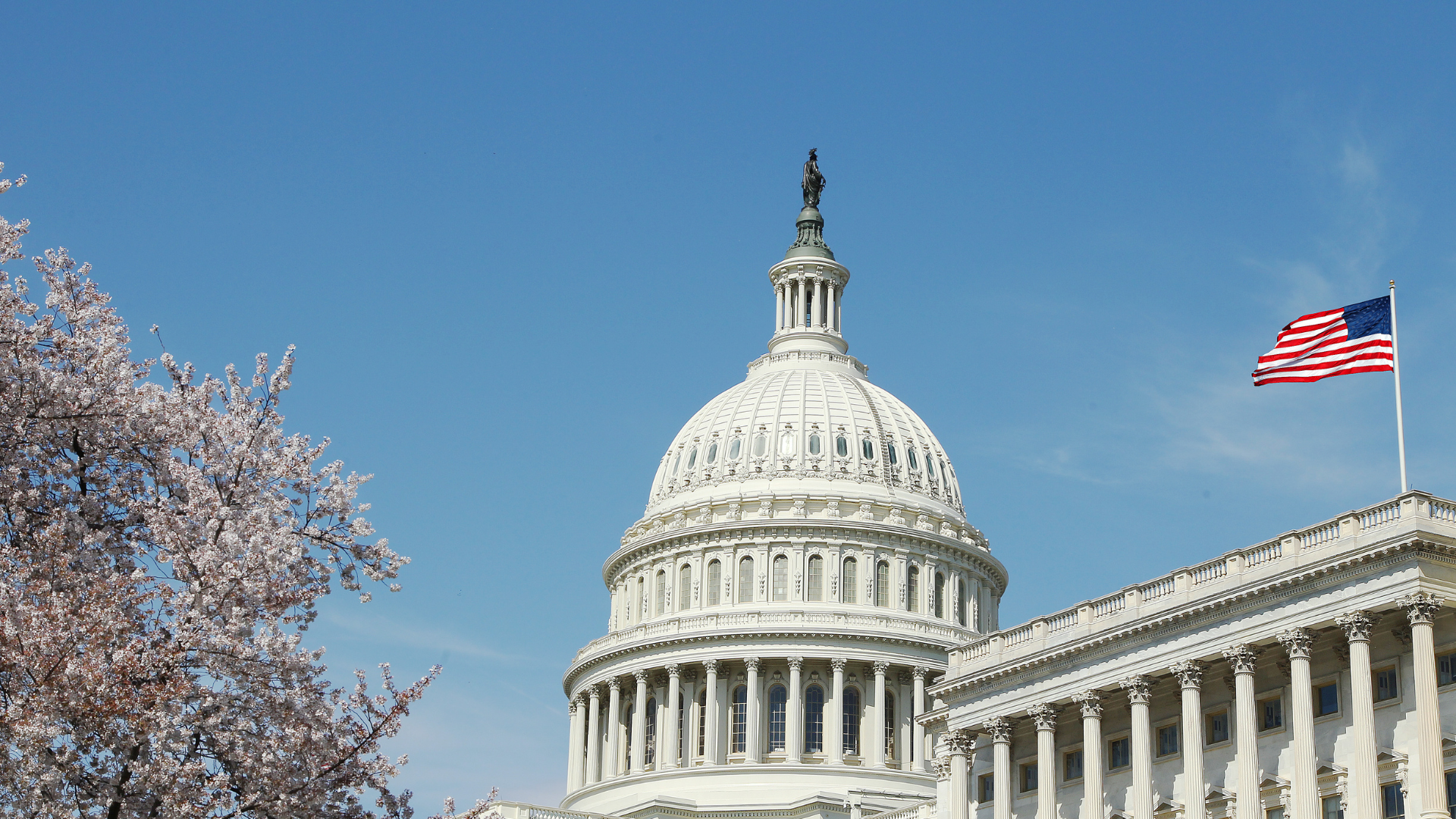 Congreso de EEUU aprueba un paquete de recortes a la ayuda exterior y los medios públicos