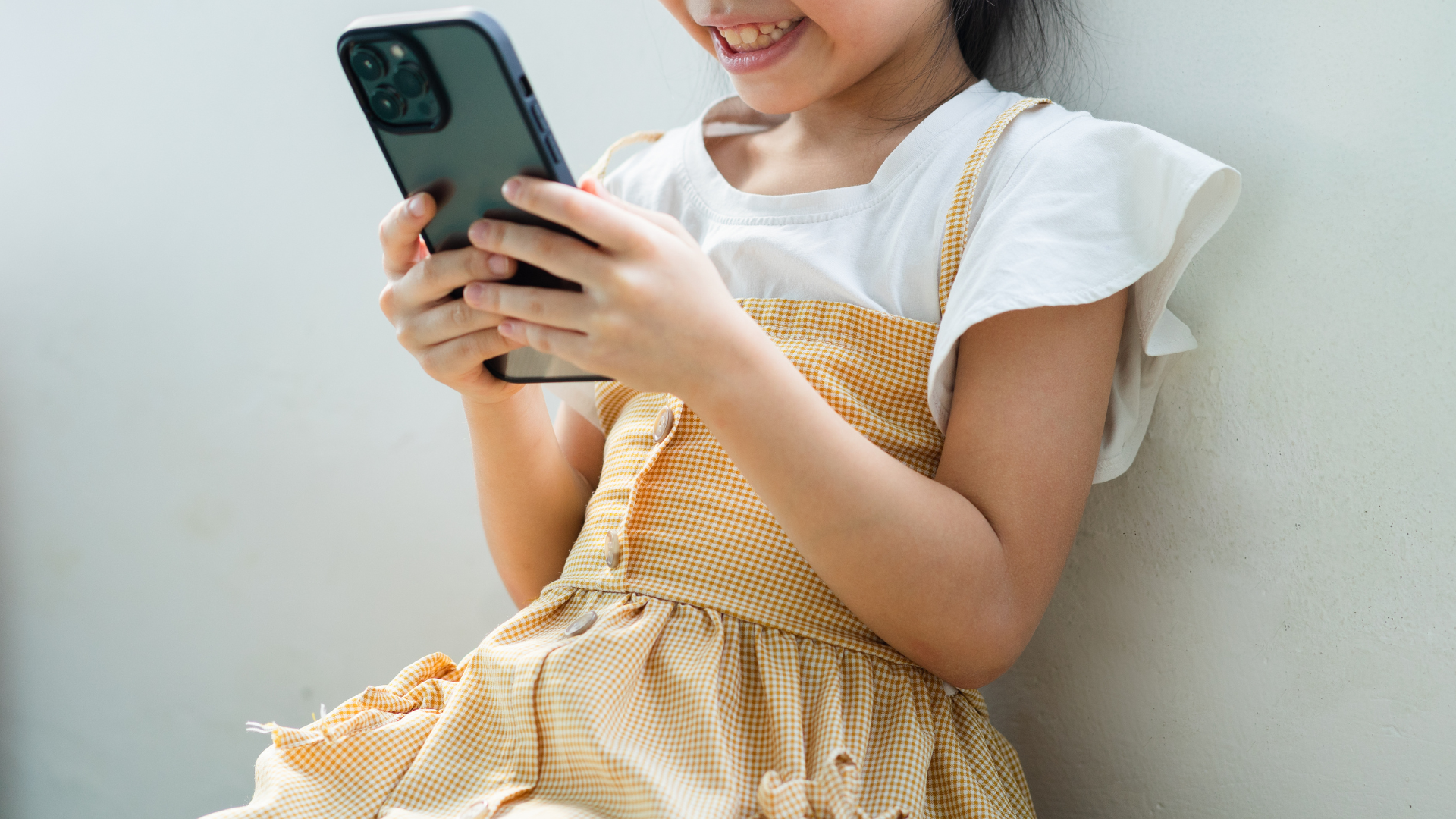 ¿Por qué los smartphones no son seguros para niños menores de 13 años?
