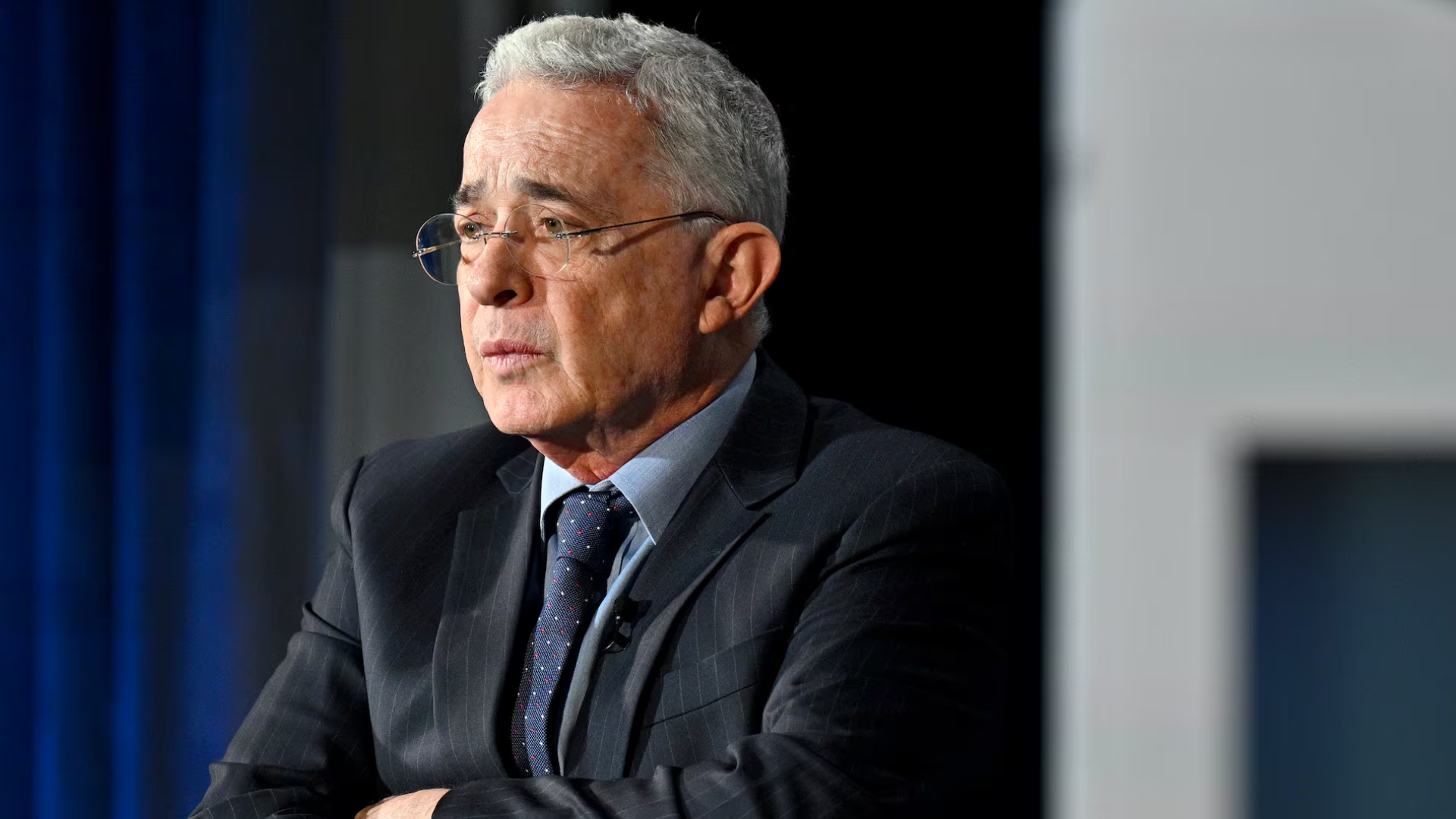Álvaro Uribe, poderoso expresidente y primero condenado por la Justicia de Colombia
