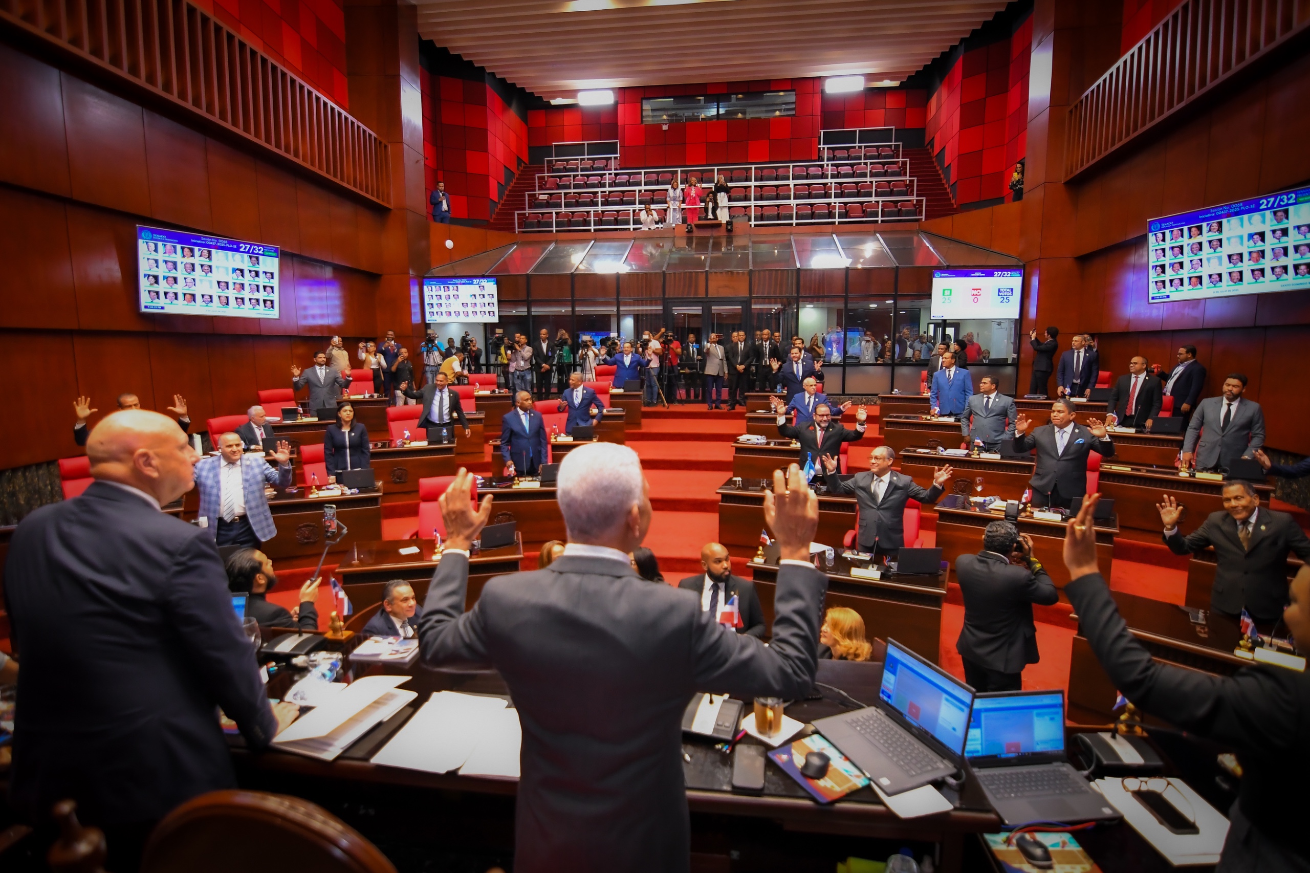 Senado convierte en ley el nuevo Código Penal de la República Dominicana tras más de 25 años de espera