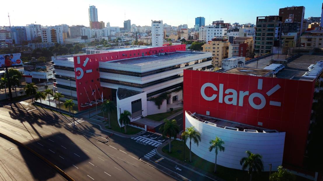 Claro Dominicana reporta corte de fibra óptica ocasionado por terceros