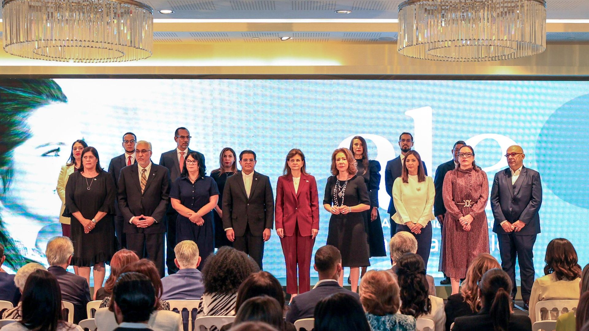 Lanzan primeras becas del Fondo Académico y Cultural Alexandra Grullón
