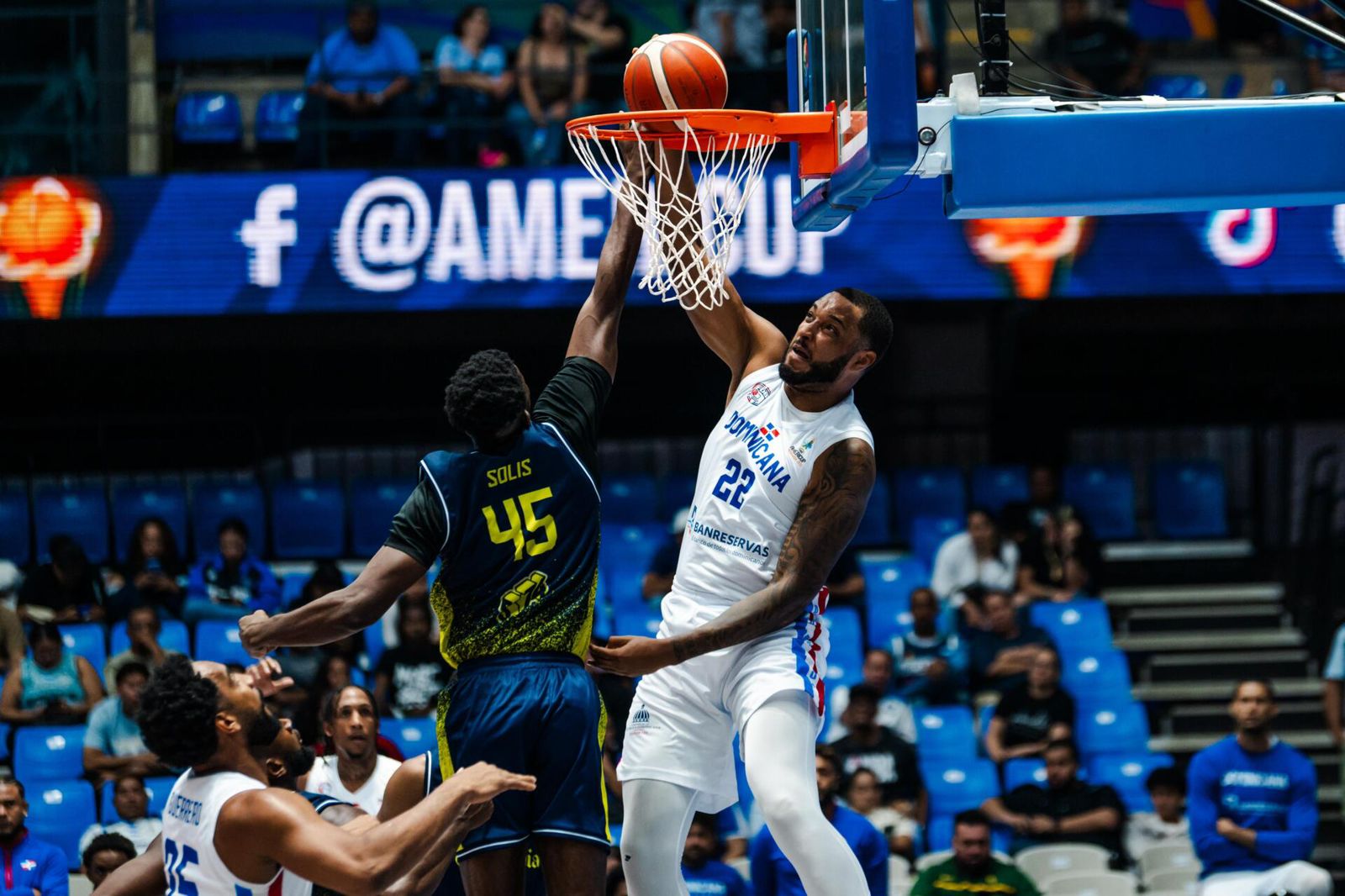 ¿Cuáles fueron las claves para la victoria de Dominicana sobre Colombia en baloncesto?