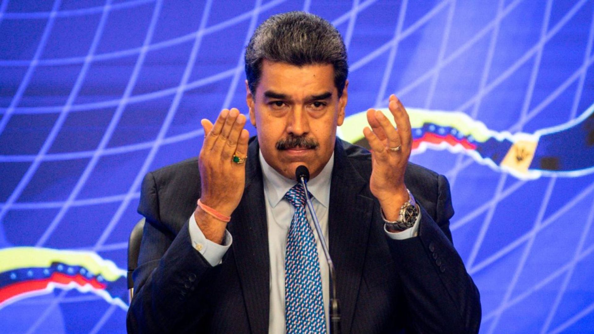 Maduro declara que activó “el poder nacional” para defender a Venezuela