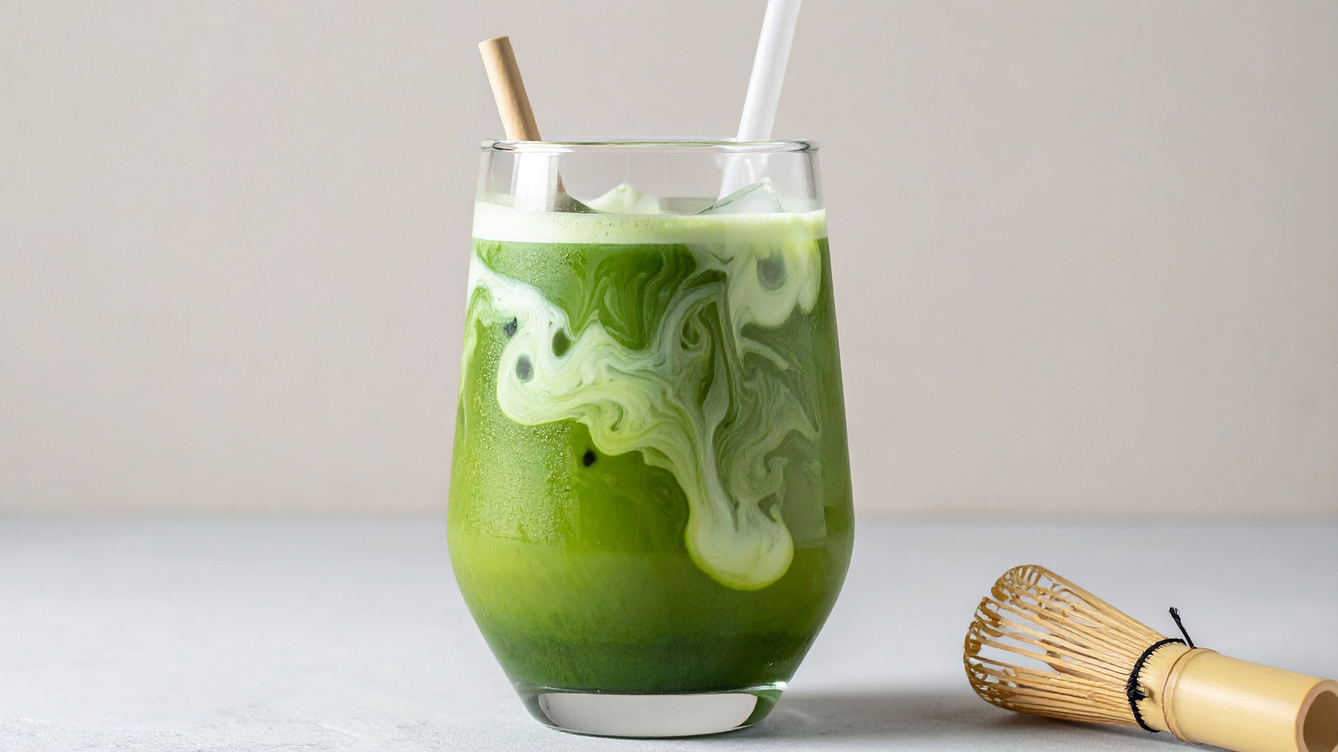 Fiebre global por el matcha provoca escasez y alza de precios del té verde japonés