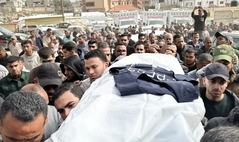 Periodistas asesinados en Gaza suben a 239 tras sumar una muerte más, dice Gobierno gazatí