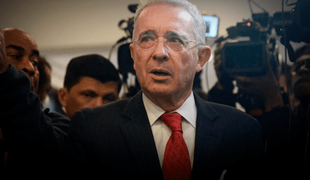 Expresidente Álvaro Uribe recibe la boleta de libertad y convoca a un primer acto público en Colombia