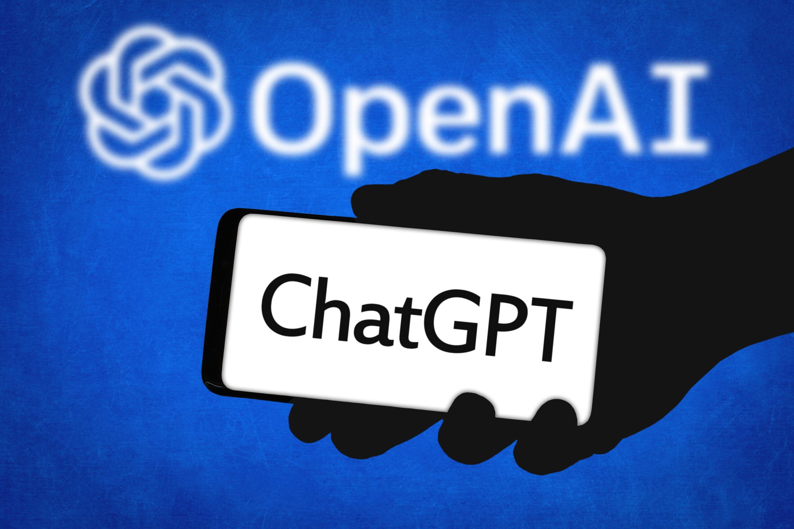 Demandan a OpenAI y a Sam Altman por papel de ChatGPT en suicidio de adolescente en EE.UU.