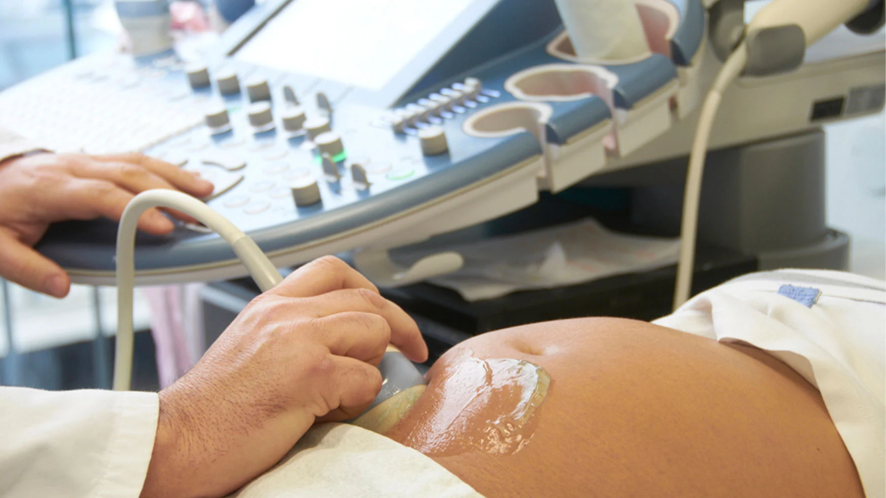 ¿Sabías que los genes maternos influyen más en el peso?