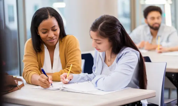 ANJE alerta sobre desconexión entre la educación y el mercado laboral en RD
