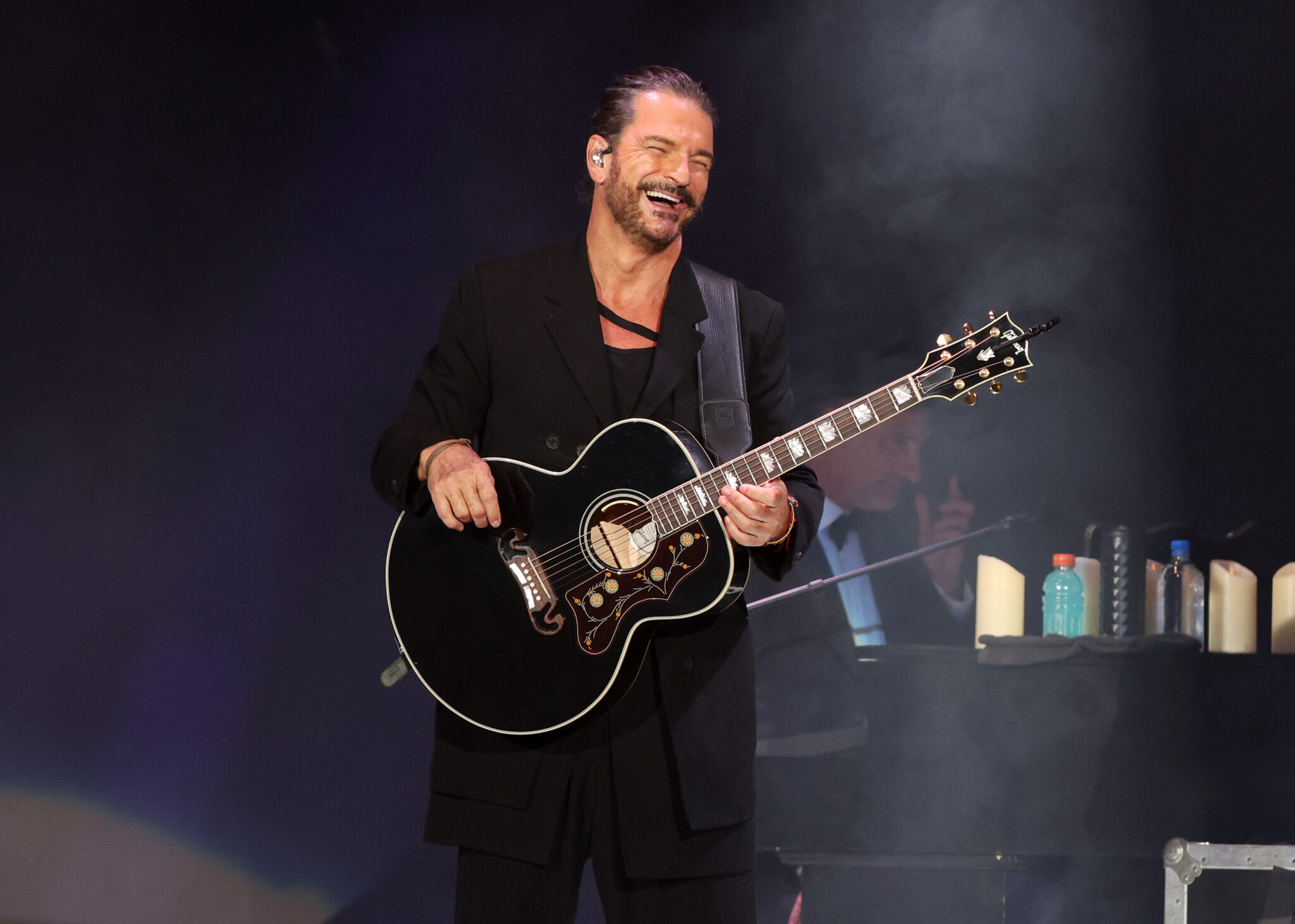 Ricardo Arjona anuncia conciertos en Argentina y Chile como parte de su gira mundial en 2026