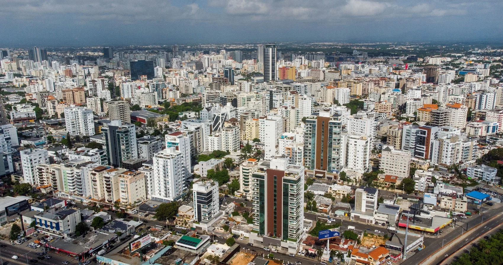 RD aumenta su índice de desarrollo humano en 32 %, pero persisten desigualdades estructurales
