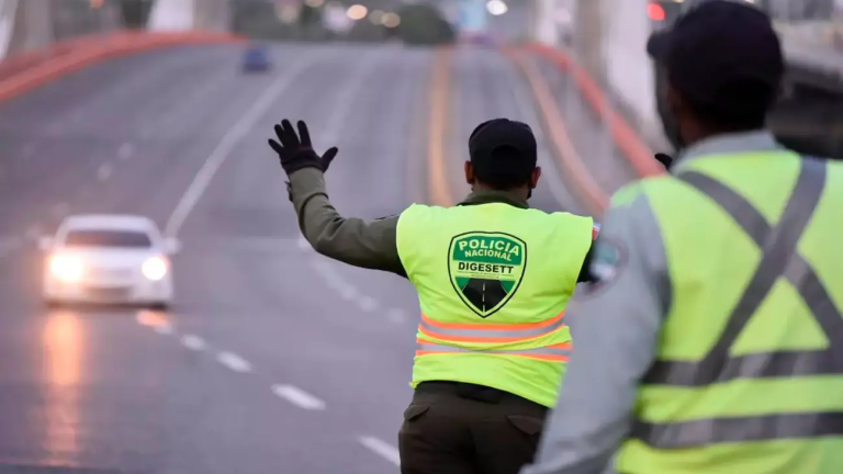 Imponen tres meses de prisión preventiva a conductor que atropelló agente de la Digesett 