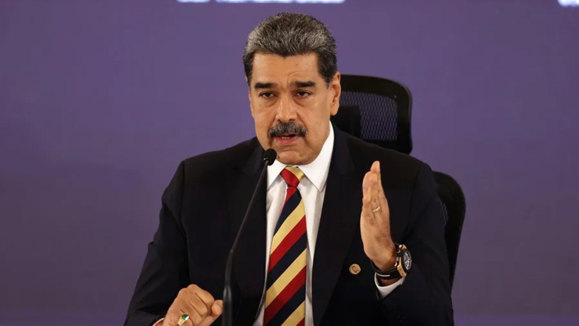 Maduro denuncia que 1.200 misiles de Estados Unidos “apuntan” a Venezuela