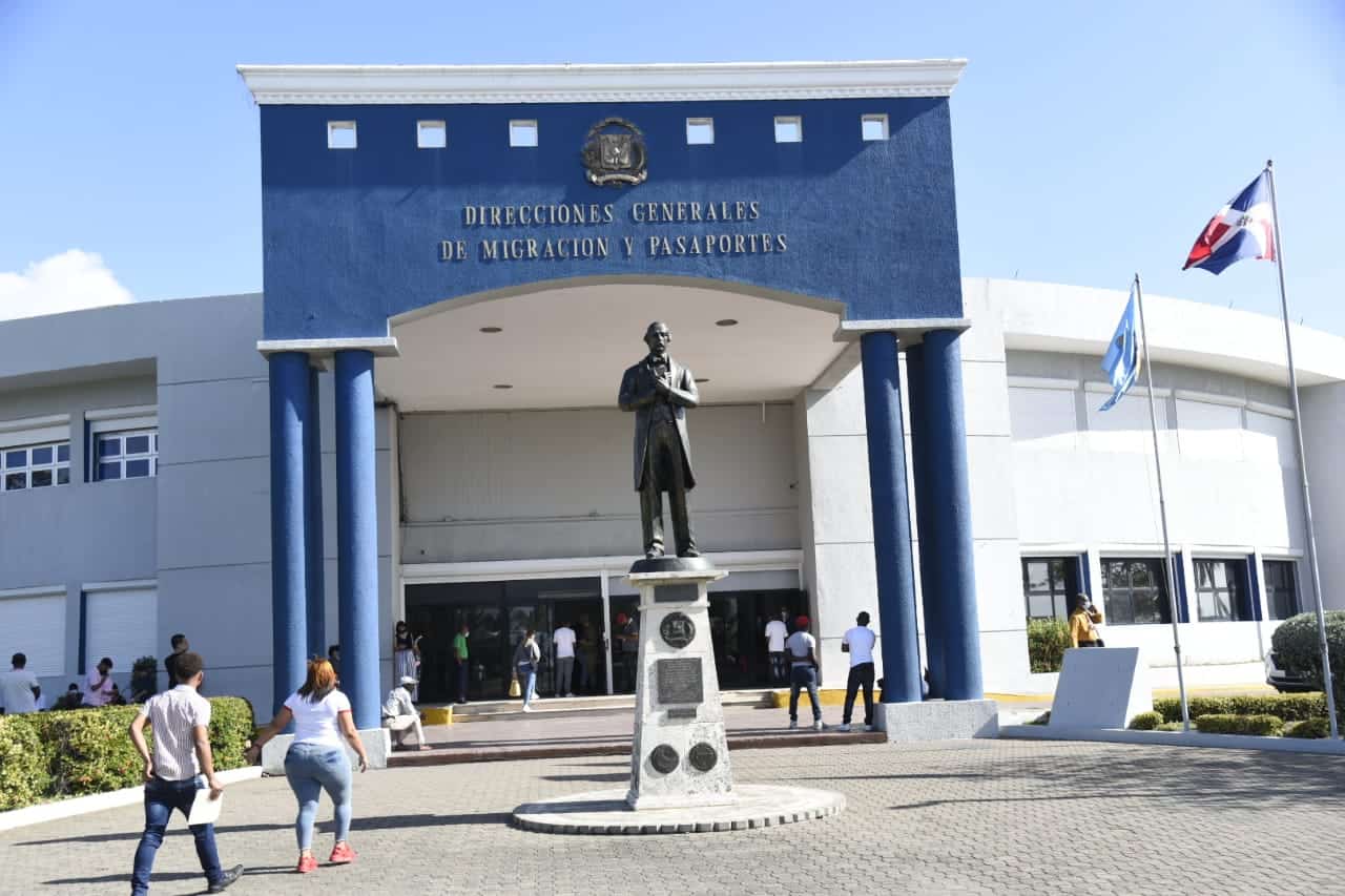 Pasaporte presenta a “Salomé”, su asistente virtual para solicitud de citas