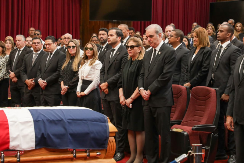 Rinden honras fúnebres a Vicente Sánchez Baret en el Congreso Nacional