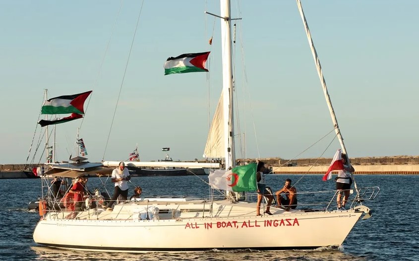 Llegan a Estambul los137 activistas de la Flotilla deportados por Israel