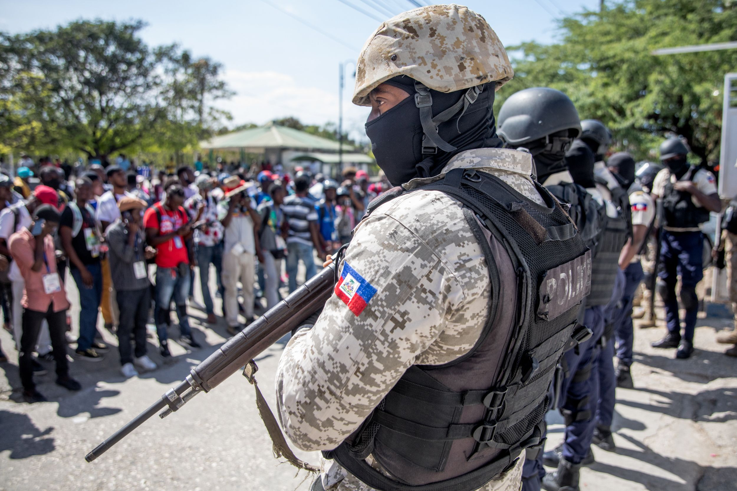 Haití necesita una fuerza internacional dirigida por una potencia militar, afirma experto