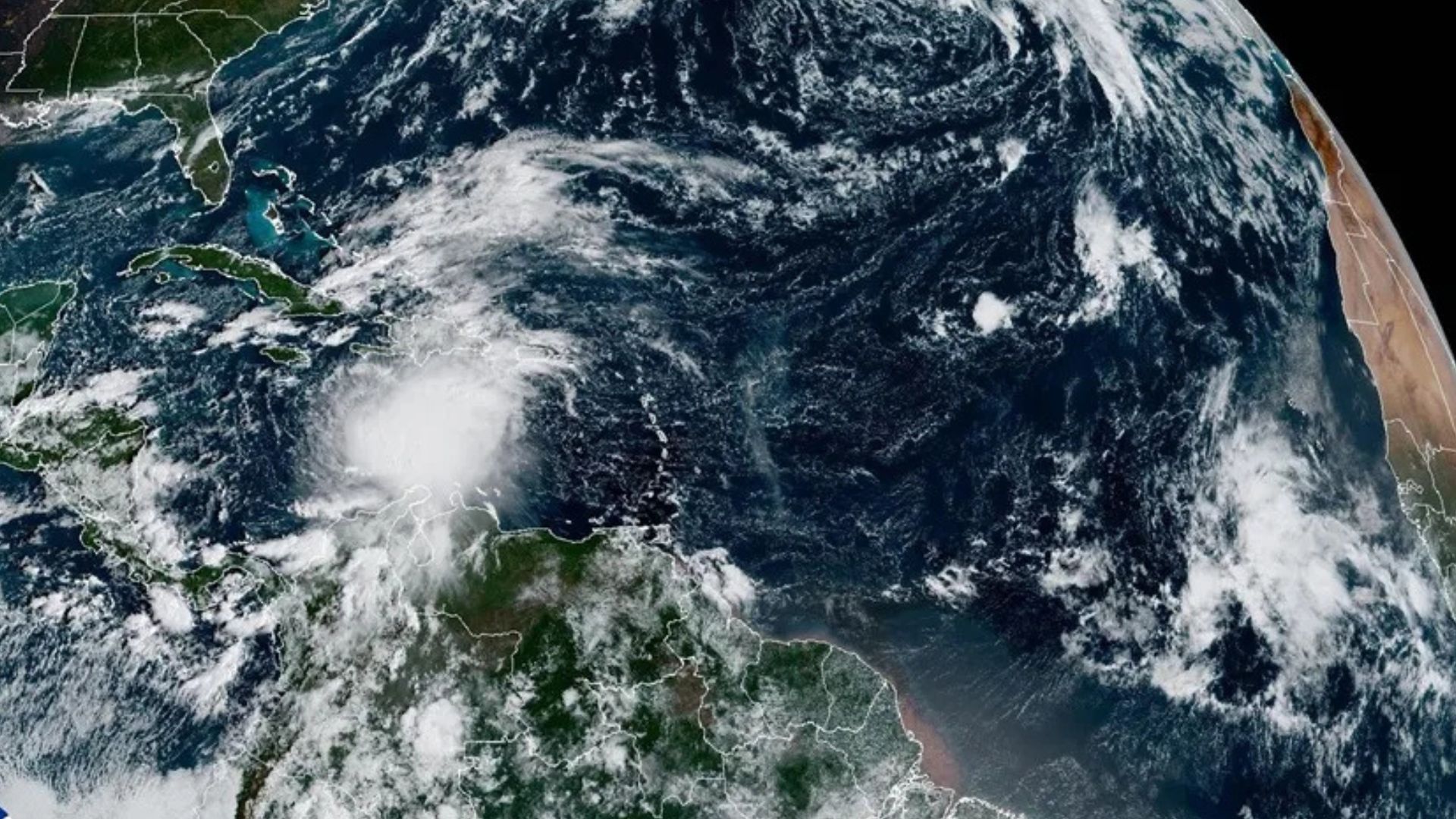 Haití y otros países se preparan ante la tormenta tropical Melissa