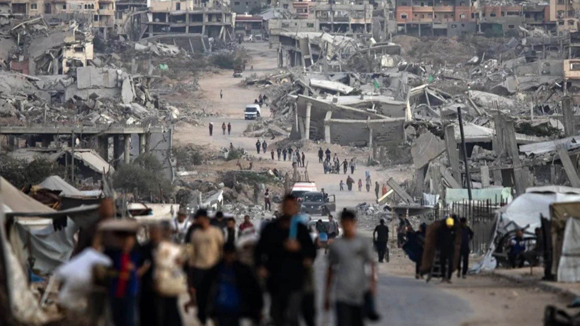Un muerto y seis heridos en un ataque aéreo israelí en el sur de Gaza