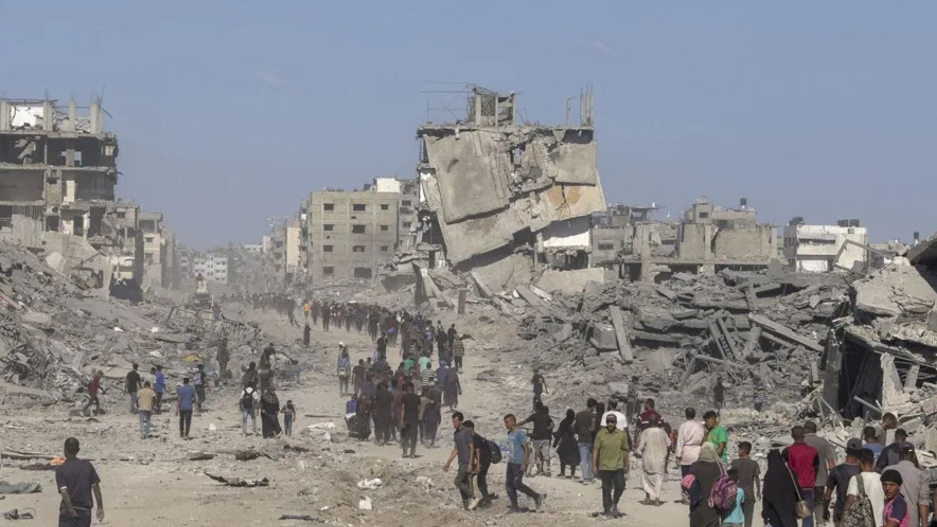 Gaza vive su primera noche en calma tras inicio del alto el fuego
