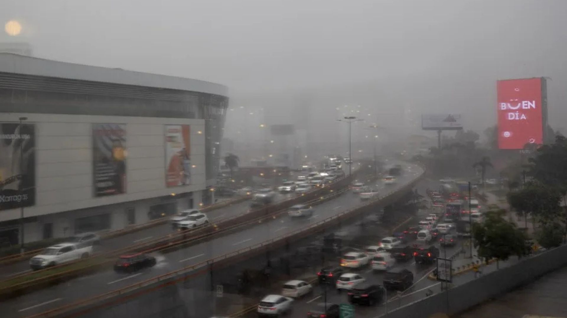 Huracán Melissa rompe récords en vientos, presión y lluvias en el Caribe