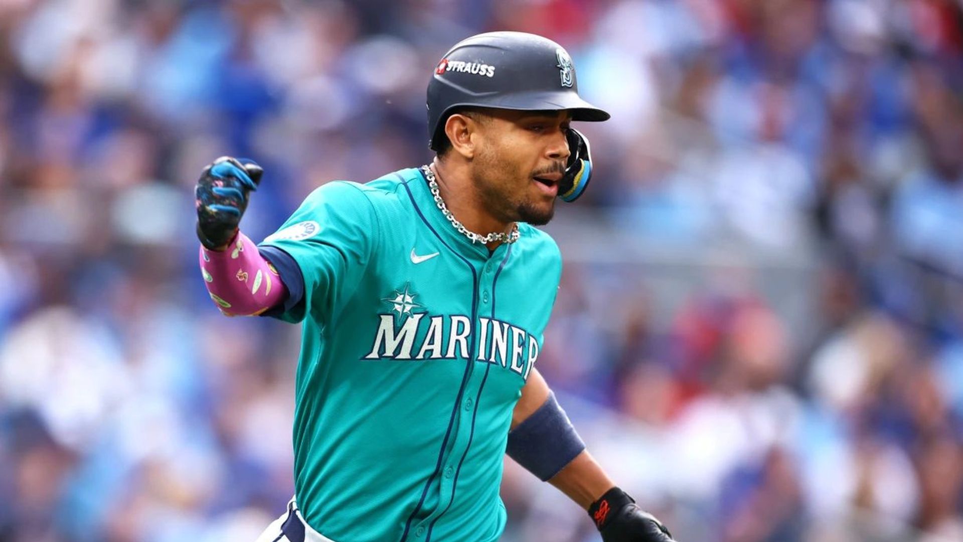 ¿Cual fue el motor que impulsó la ventaja de los Marineros en el segundo partido de la Serie de Campeonato?