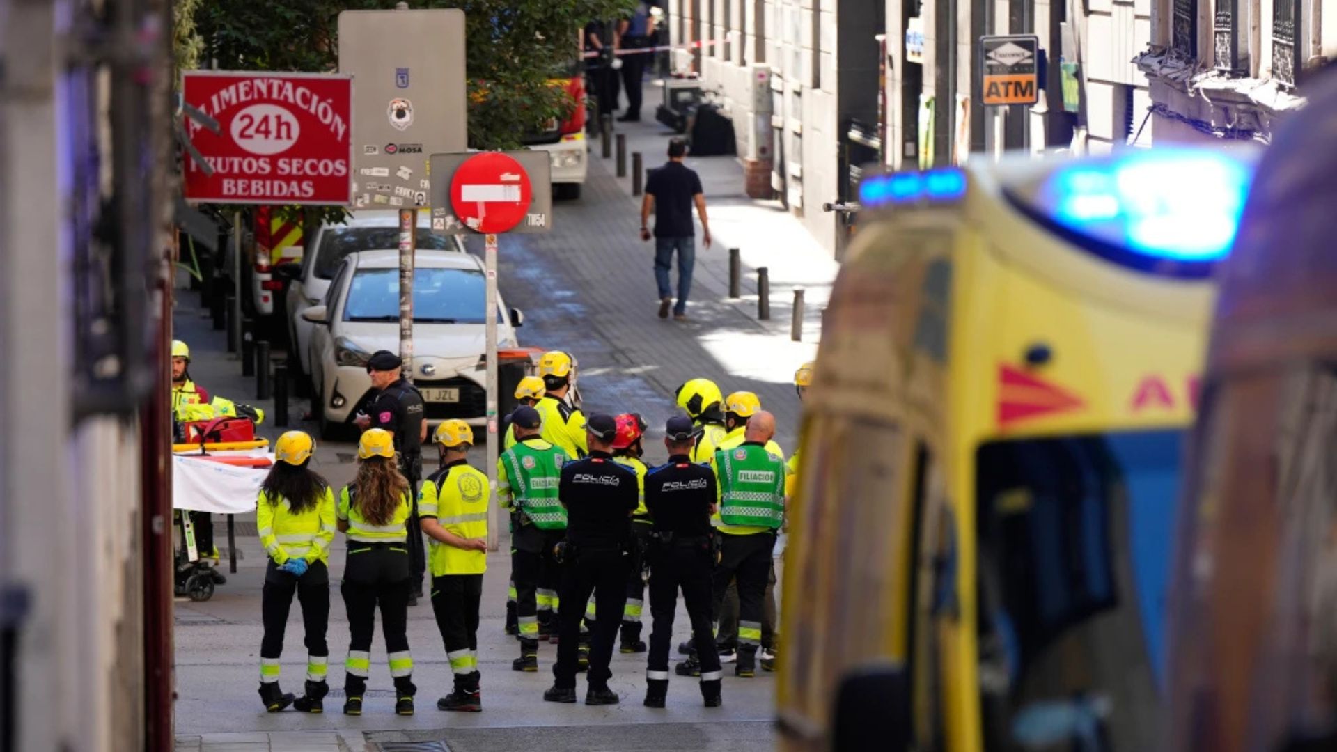 Derrumbe de edificio en Madrid deja 3 trabajadores heridos y 4 desaparecidos