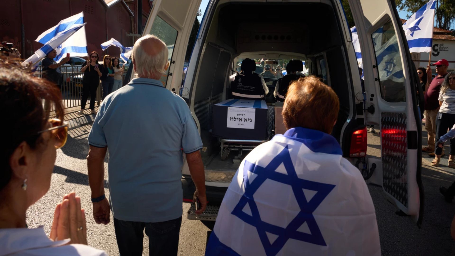 Ejército israelí afirma que uno de los cuerpos entregados por Hamás no es el de un rehén