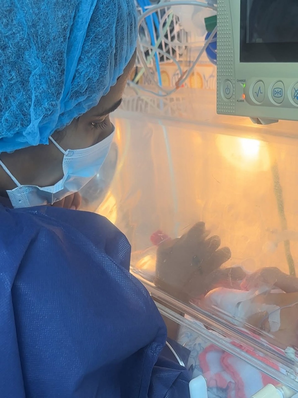 Martha Heredia agradece las oraciones por la salud de su hijo, quien evoluciona favorablemente