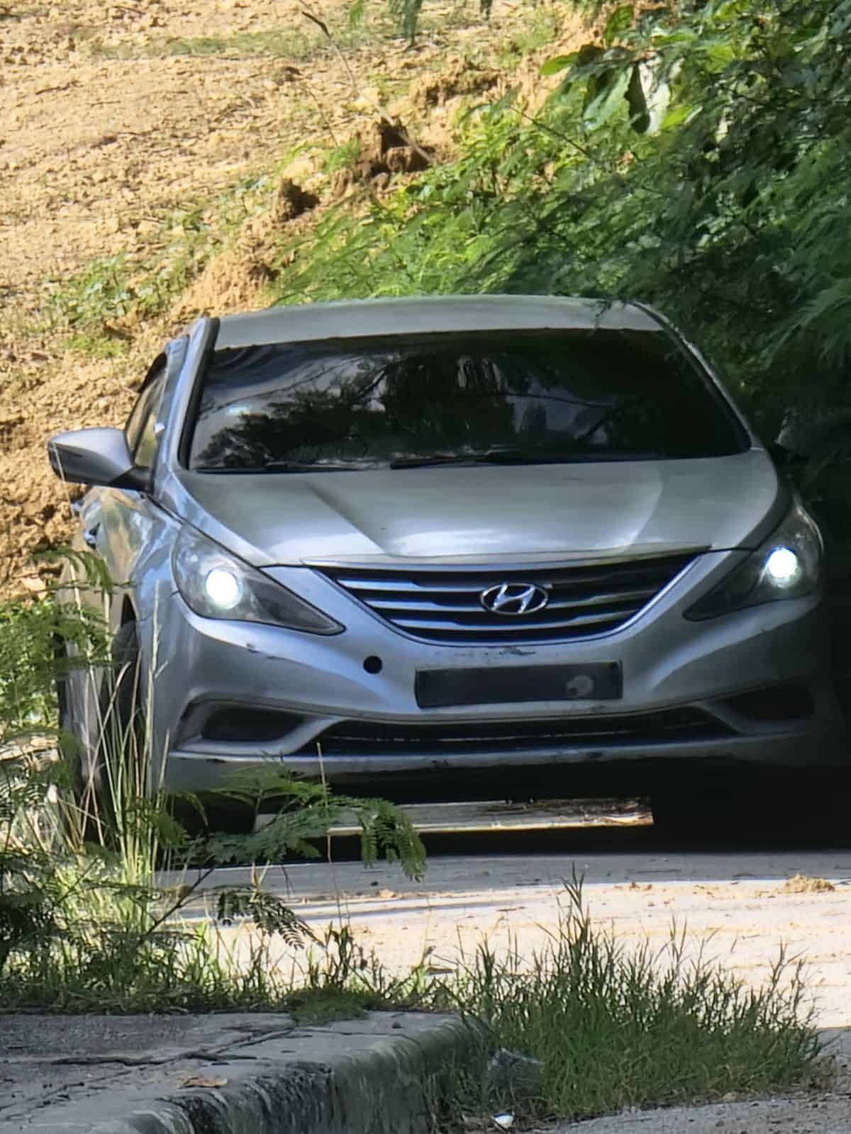 Policía investiga muerte de dos adolescentes hallados dentro de un vehículo en Nagua