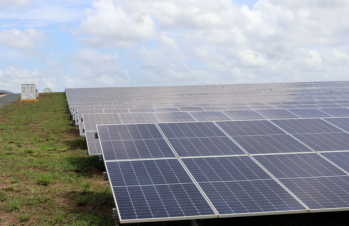 Tres nuevos parques solares refuerzan la matriz energética en agosto