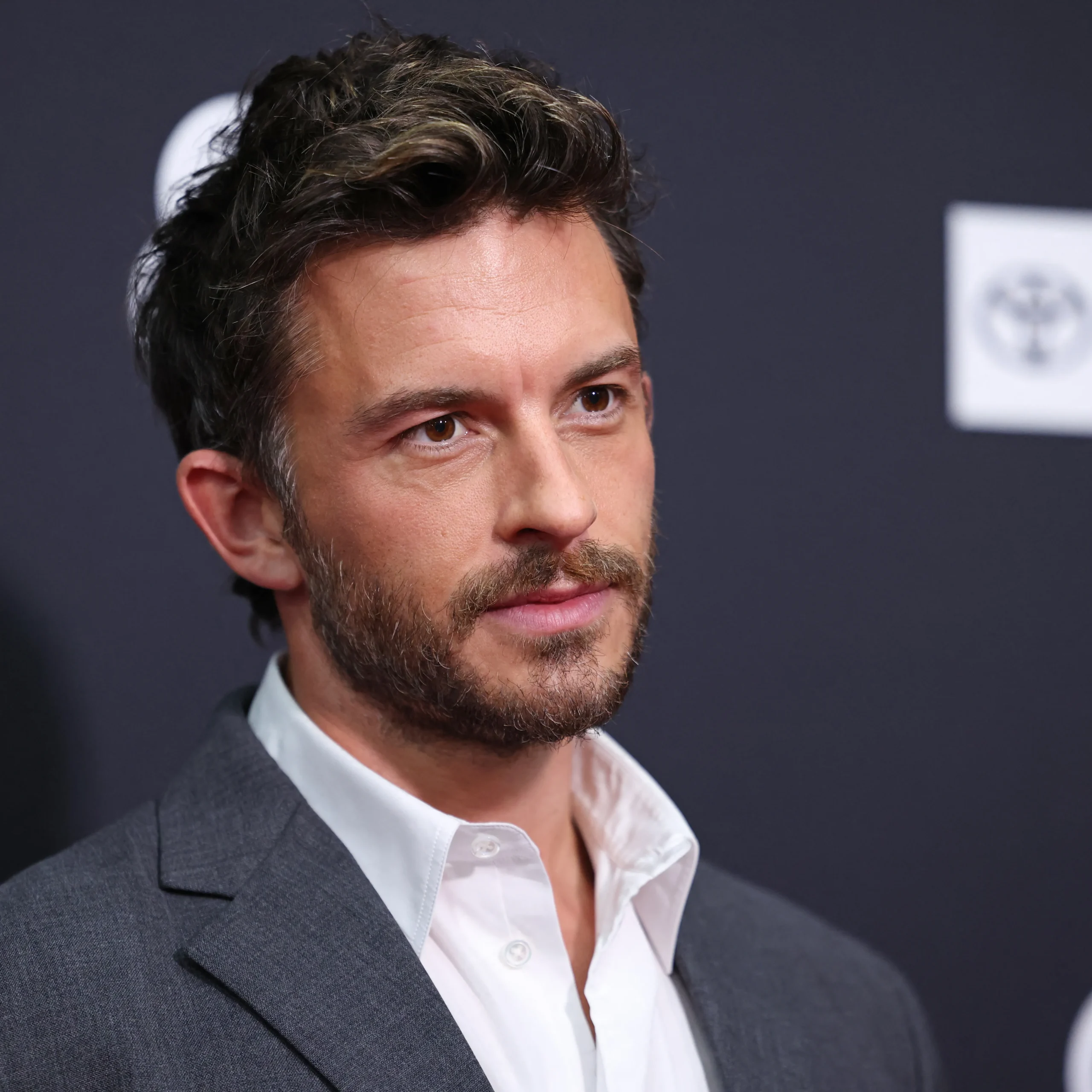 Jonathan Bailey, el hombre más sexy de 2025, según People