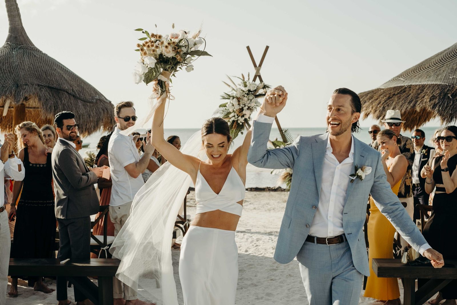 Edad promedio para casarse sube a 37.75 años