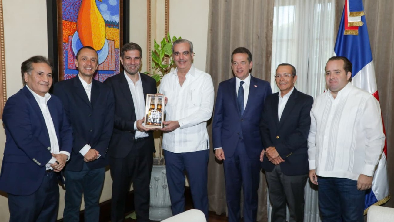 Gobierno anuncia instalación de planta productora de cerveza Corona en RD