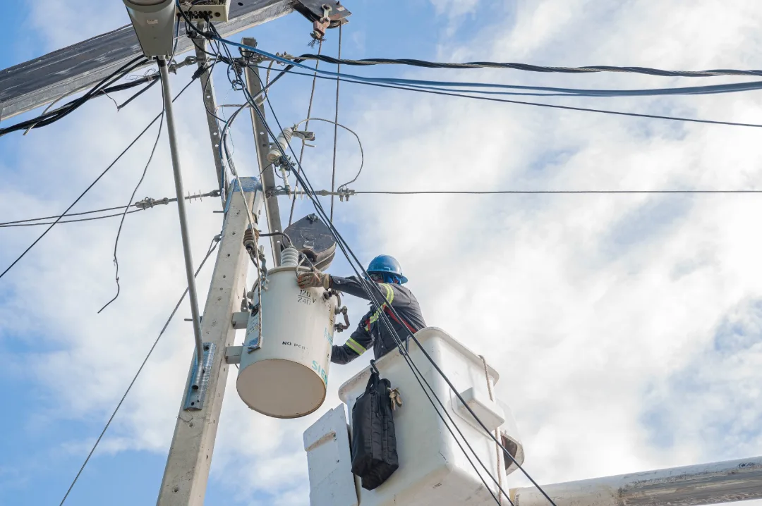 Crisis tras el gran apagón: destituciones, fallas y un país a la espera de respuestas
