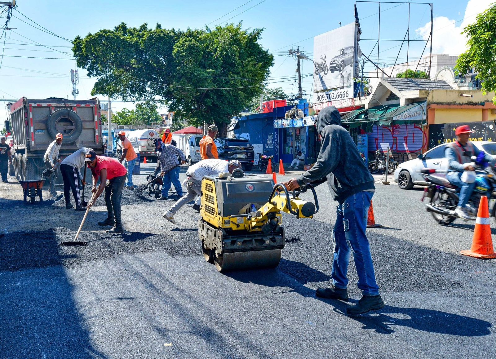MOPC inicia plan de bacheo en el Gran Santo Domingo tras daños ocasionados por las lluvias