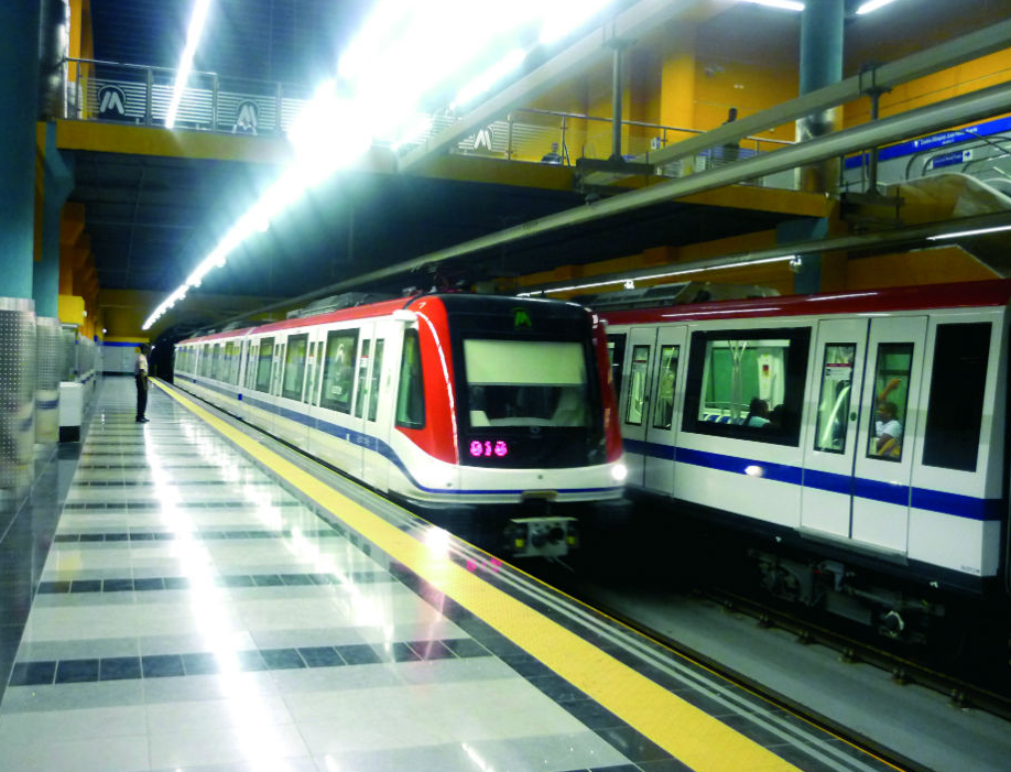 Falla eléctrica interrumpe parcialmente el servicio en la Línea 1 del Metro de Santo Domingo