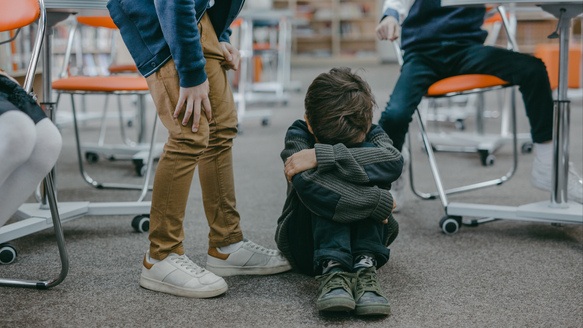 Uruguay canta contra el acoso escolar: ¿Qué está haciendo República Dominicana ante su propia crisis?