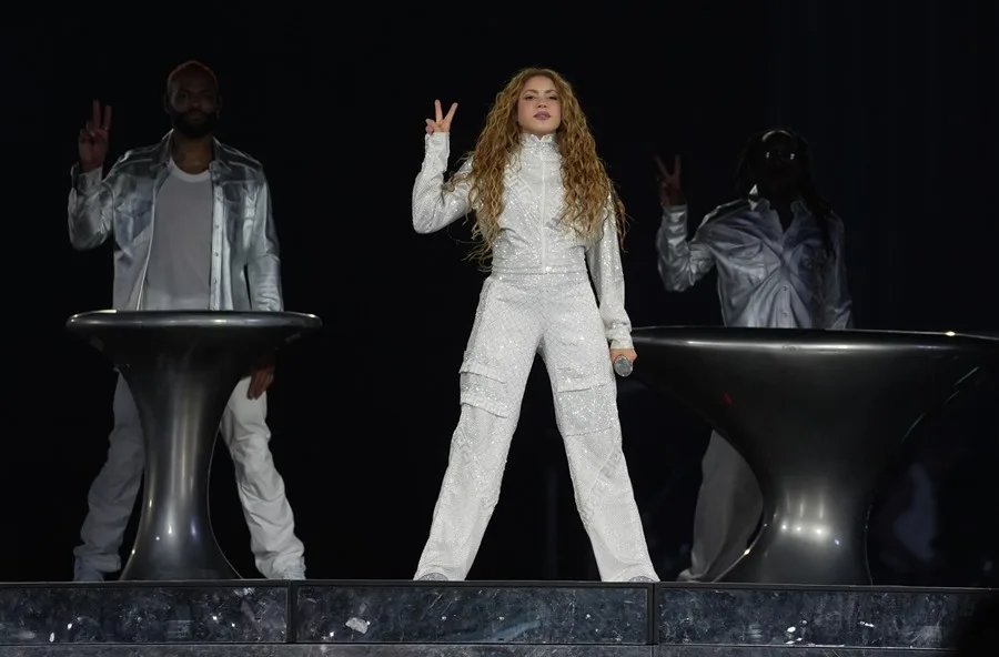 Billboard reconoce a Shakira como la artista latina más taquillera de la historia