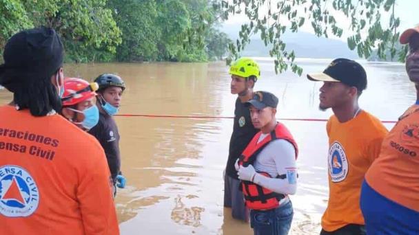 Recuperan cuerpo adolescente arrastrado por el río Higüero