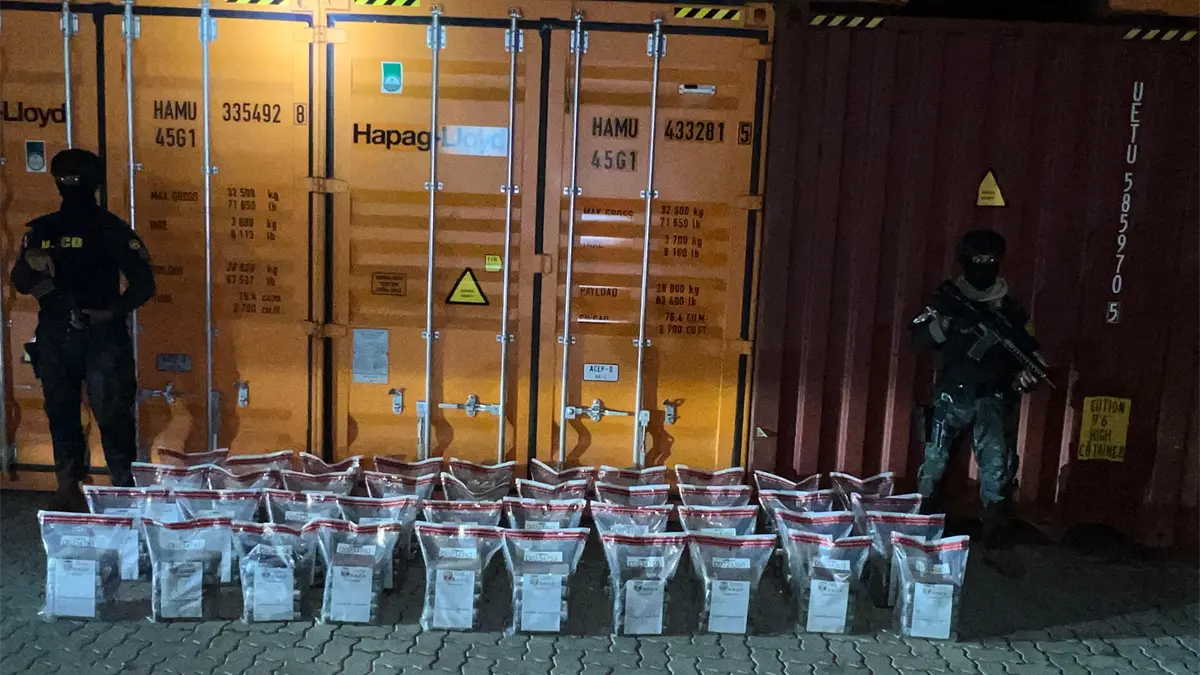 DNCD decomisa 200 paquetes de presunta cocaína en Puerto Caucedo