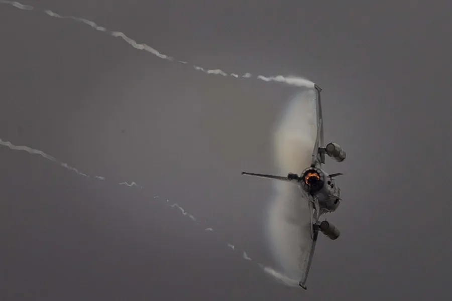 La Fuerza Armada de Venezuela intercepta una aeronave que ingresó al territorio sin autorización