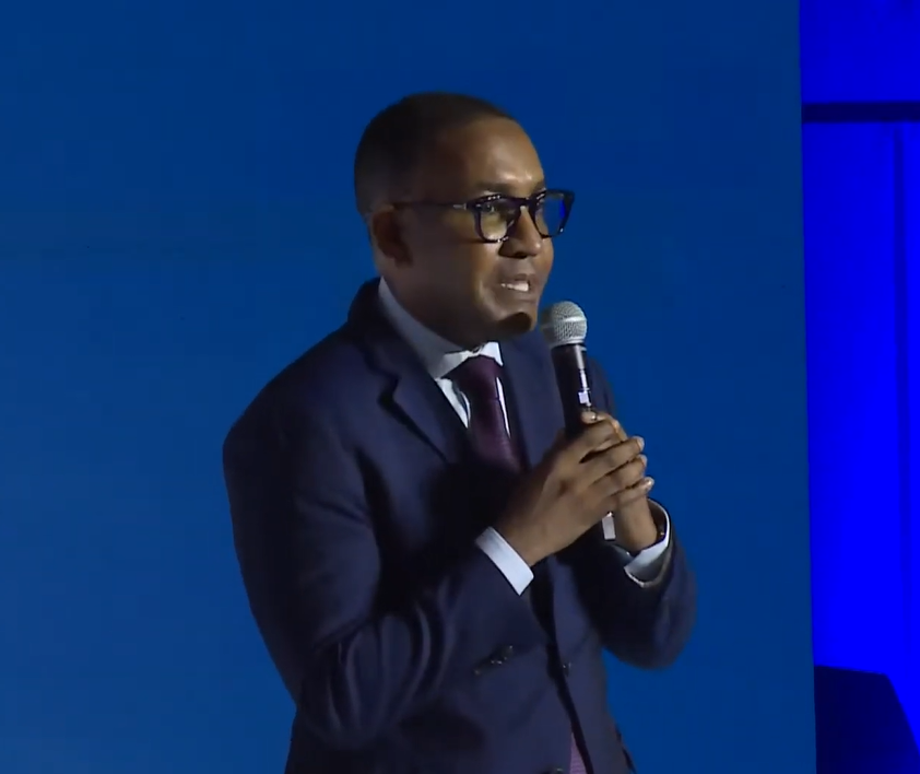 Gobierno dominicano invertirá más de 700 millones de dólares en modernización del sistema aeroportuario