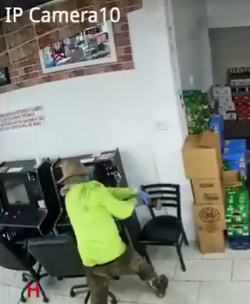 Hombre en EE. UU. roba y destruye máquinas de juego tras perder US$4,000